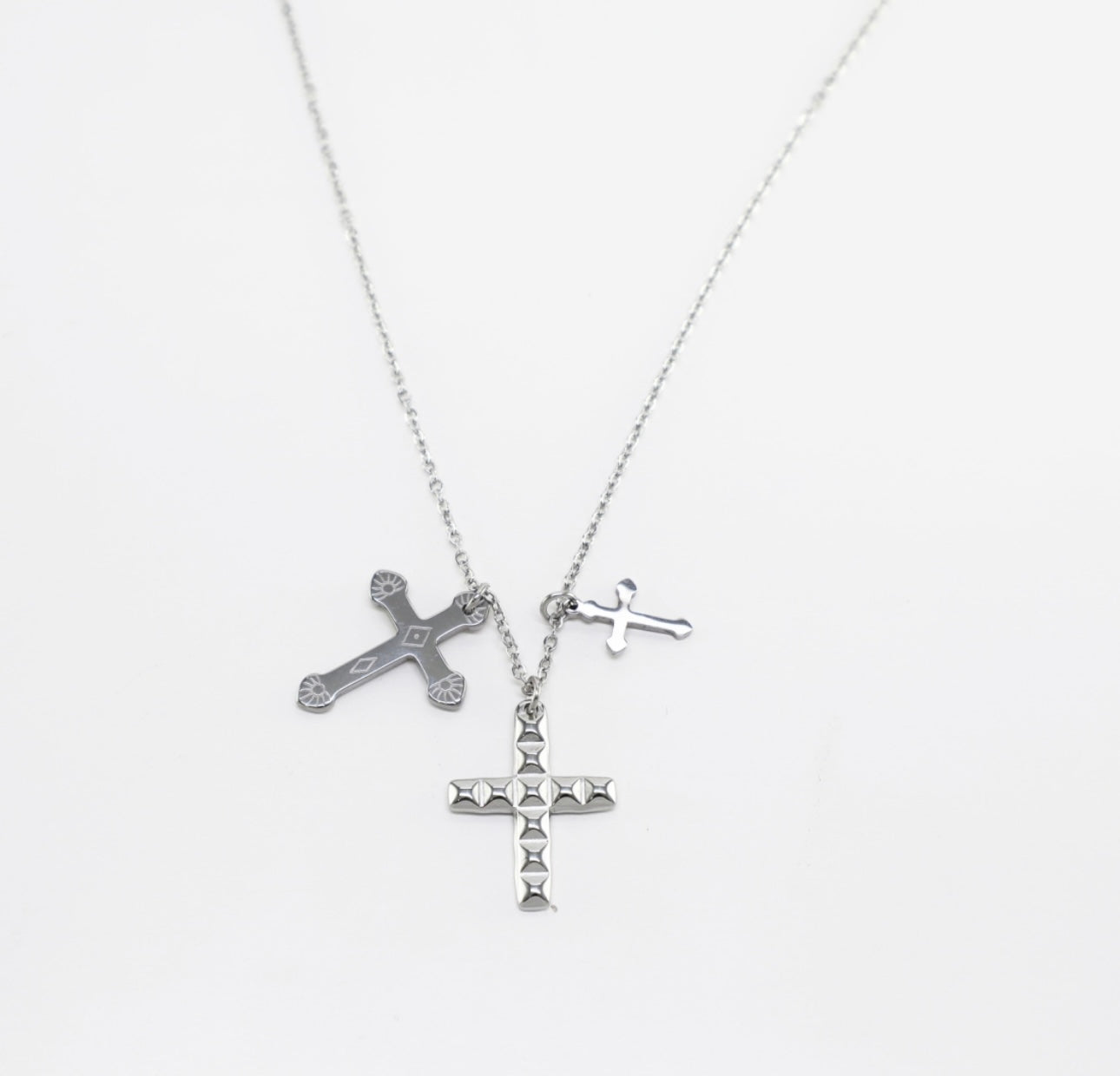 Collar Triple Cruz Silver